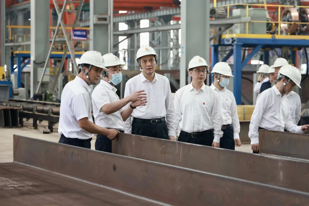 省委常委、市委书记李红军莅临致邦住工集团装配式建筑构部件加工厂视察指导